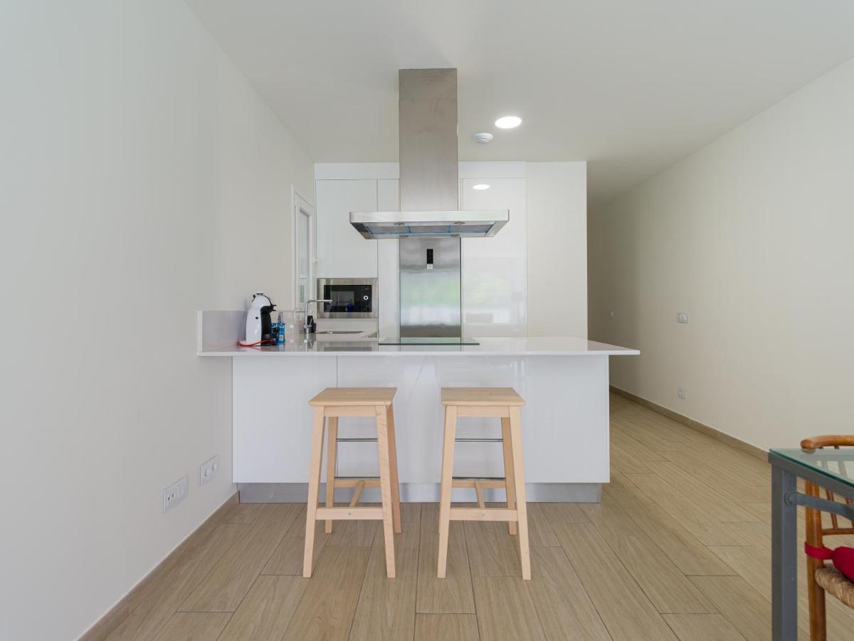 Homeforguest Apartamento Con Terraza Y Parking En Las Canteras Las Palmas de Gran Canaria Luaran gambar