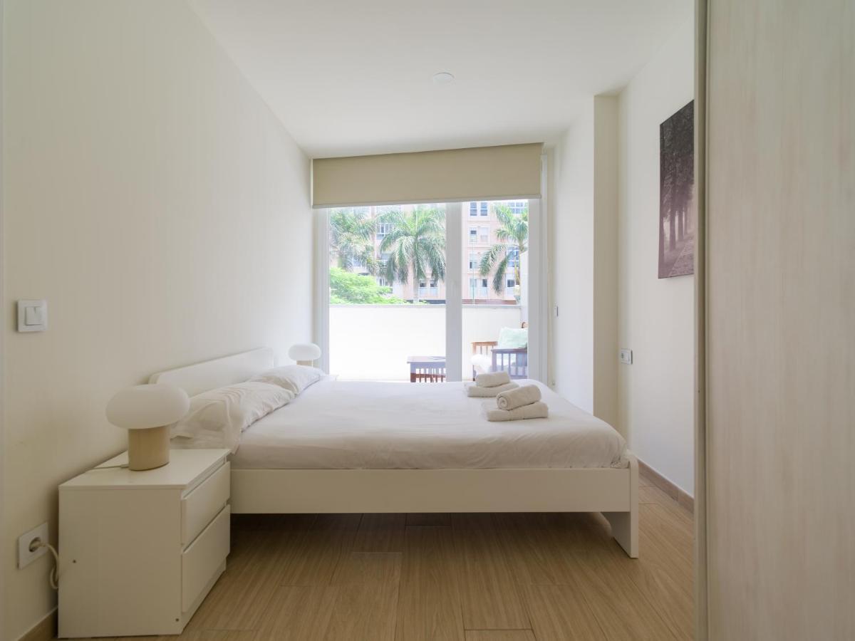 Homeforguest Apartamento Con Terraza Y Parking En Las Canteras Las Palmas de Gran Canaria Luaran gambar