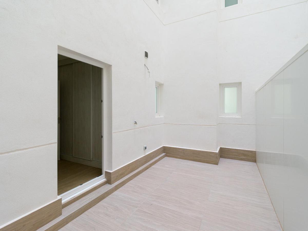 Homeforguest Apartamento Con Terraza Y Parking En Las Canteras Las Palmas de Gran Canaria Luaran gambar