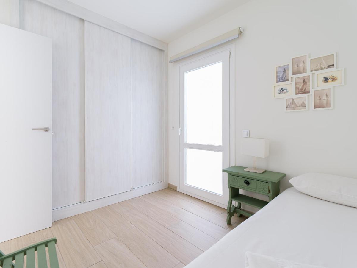 Homeforguest Apartamento Con Terraza Y Parking En Las Canteras Las Palmas de Gran Canaria Luaran gambar