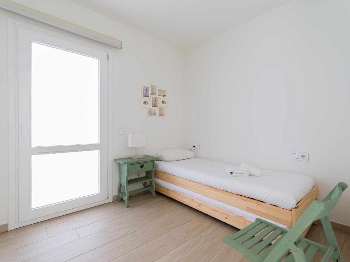 Homeforguest Apartamento Con Terraza Y Parking En Las Canteras Las Palmas de Gran Canaria Luaran gambar